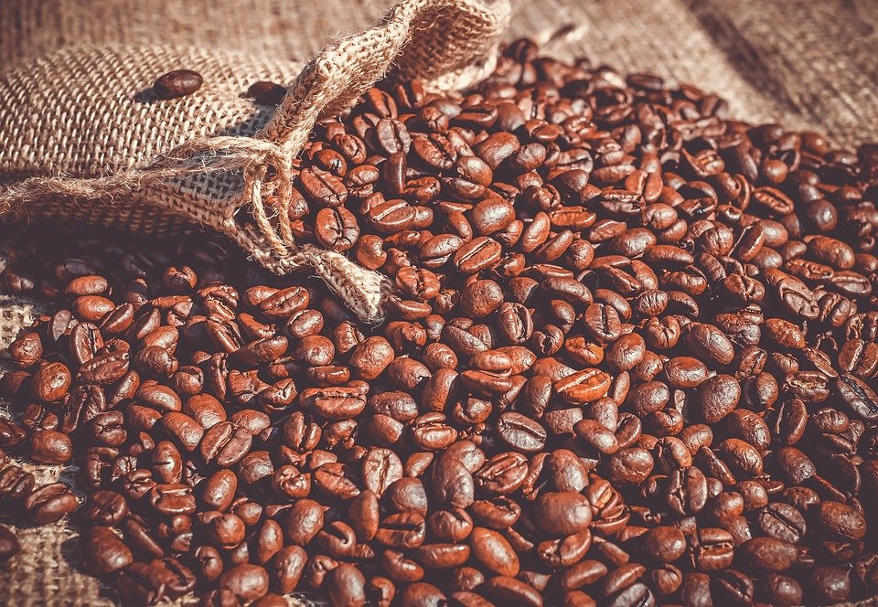 Káva obsahuje užitočné antioxidanty.