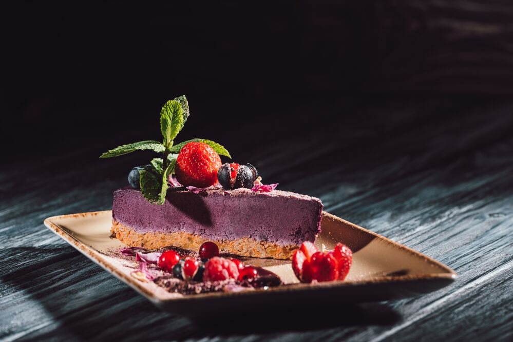 Čučoriedkový raw cheesecake